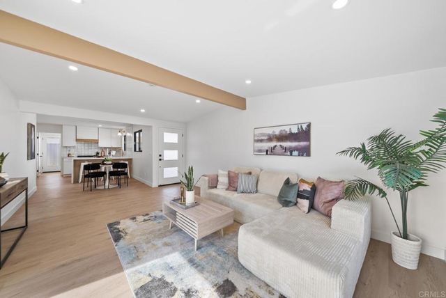 5535 Norwich Street, San Diego, CA 92117