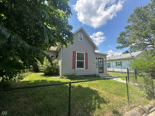 2105 Arrow Avenue, Anderson, IN 46016