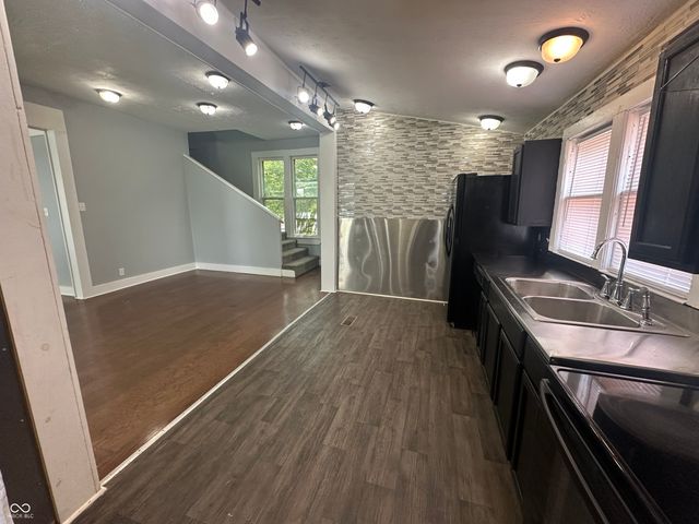 2105 Arrow Avenue, Anderson, IN 46016