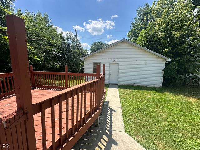 2105 Arrow Avenue, Anderson, IN 46016