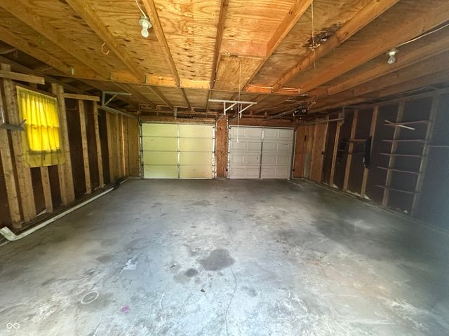 2105 Arrow Avenue, Anderson, IN 46016