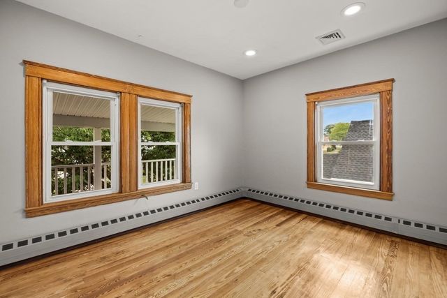 227 Dover St, Brockton, MA 02301