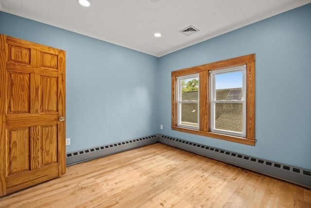 227 Dover St, Brockton, MA 02301