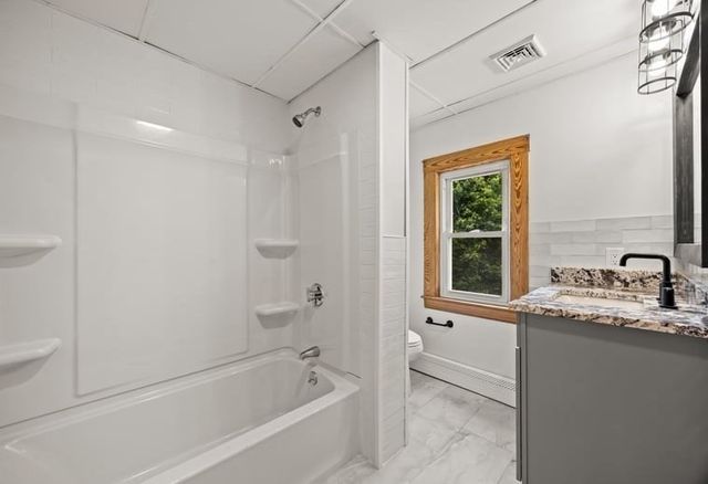 227 Dover St, Brockton, MA 02301