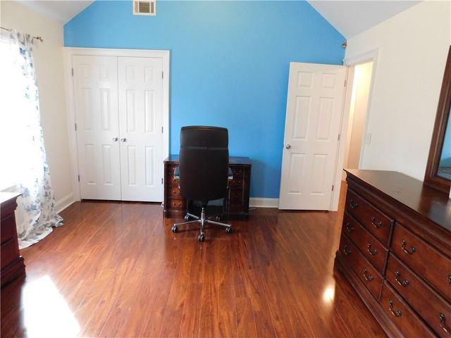 1800 Tuftstown Court, Snellville, GA 30078