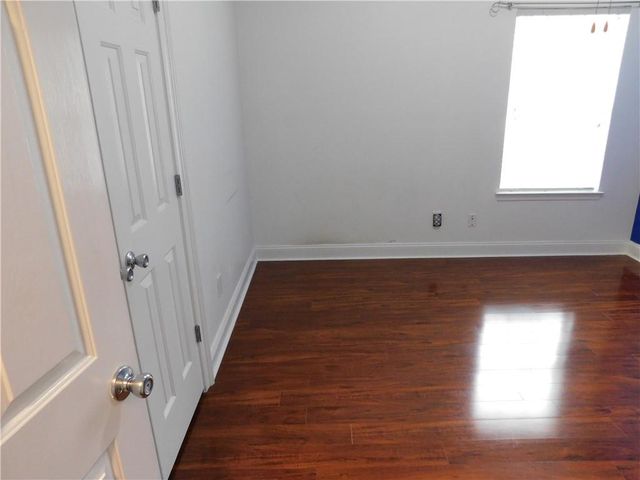 1800 Tuftstown Court, Snellville, GA 30078