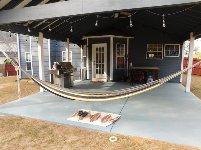 1800 Tuftstown Court, Snellville, GA 30078