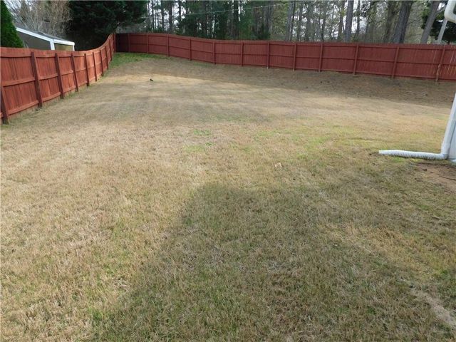 1800 Tuftstown Court, Snellville, GA 30078