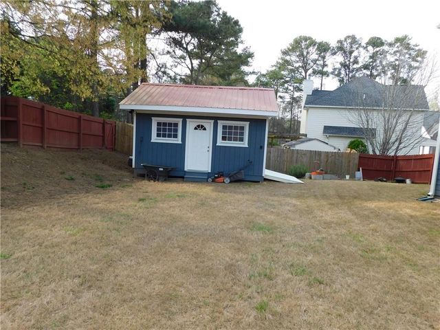 1800 Tuftstown Court, Snellville, GA 30078