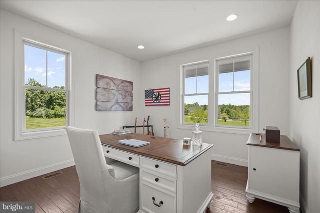 16683 MANDILEIGH LN, Hamilton, VA 20158