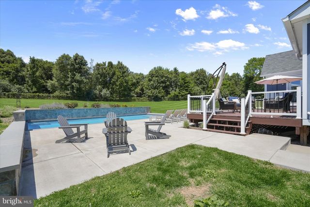 16683 MANDILEIGH LN, Hamilton, VA 20158