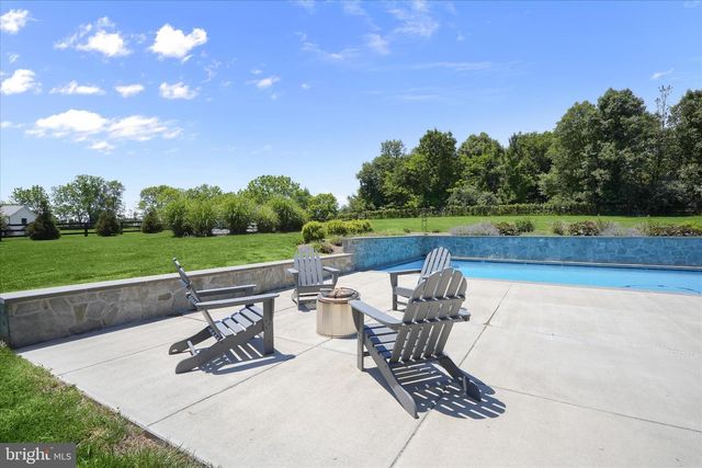 16683 MANDILEIGH LN, Hamilton, VA 20158
