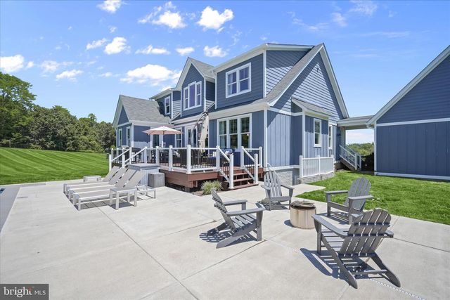 16683 MANDILEIGH LN, Hamilton, VA 20158