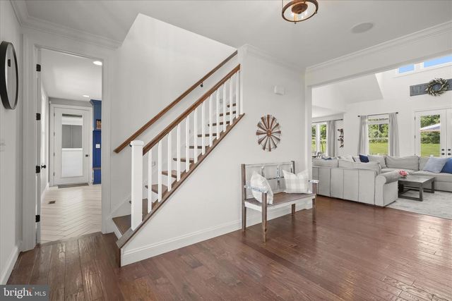 16683 MANDILEIGH LN, Hamilton, VA 20158