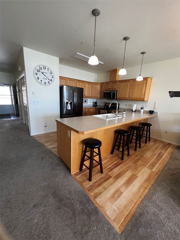 Image 5 of property listing at 100 Rocky Point Road D11, Polson, MT 59860