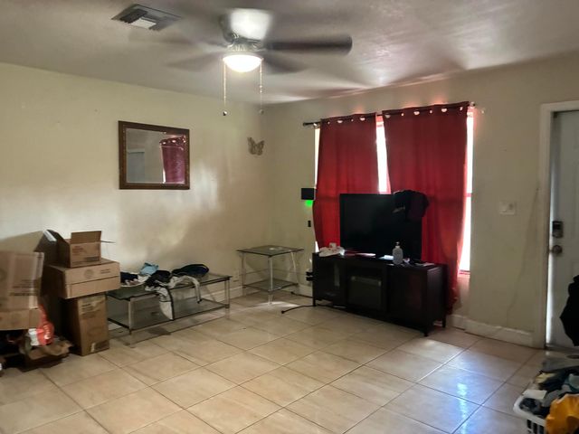 1655 44TH Street, West Palm Beach, FL 33407