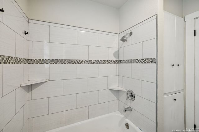 4627 Allegheny Dr, San Antonio, TX 78229