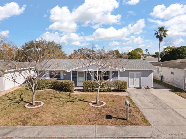 10010 BRUNSWICK LANE, Port Richey, FL 34668