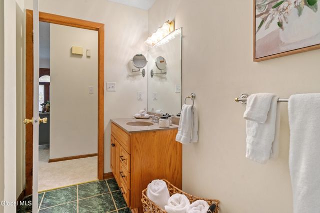 3 Van Brummel Lane, Milton, NY 12020