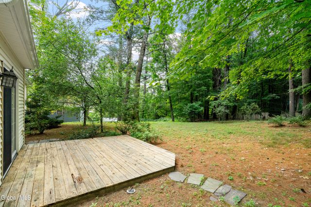 3 Van Brummel Lane, Milton, NY 12020