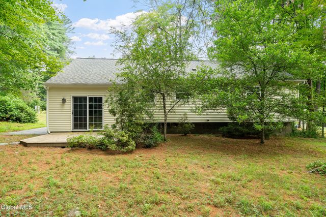 3 Van Brummel Lane, Milton, NY 12020