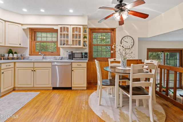 3 Van Brummel Lane, Milton, NY 12020