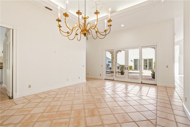 8414 Poinciana Place 30, Vero Beach, FL 32963