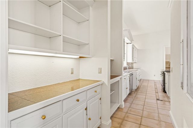 8414 Poinciana Place 30, Vero Beach, FL 32963