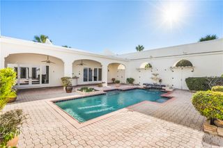 8414 Poinciana Place 30, Vero Beach, FL 32963