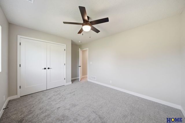 604 N 106th Street, Lincoln, NE 68527