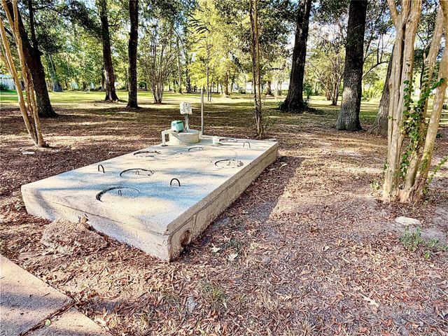 1265 County Road 6479, Dayton, TX 77535