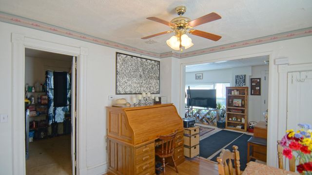 126 S East Street, Cassopolis, MI 49031