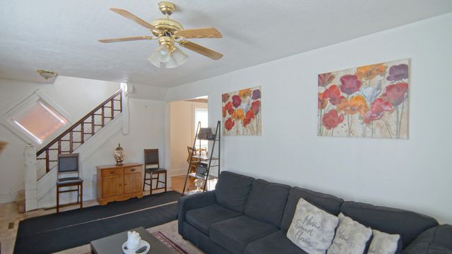 126 S East Street, Cassopolis, MI 49031