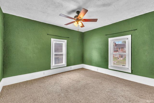 752 S Ironwood Drive, South Bend, IN 46615