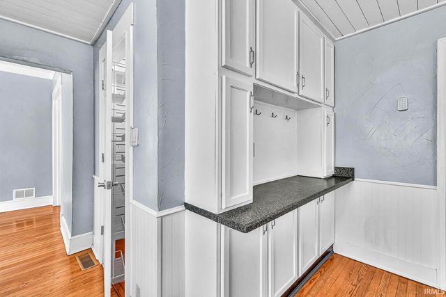 752 S Ironwood Drive, South Bend, IN 46615