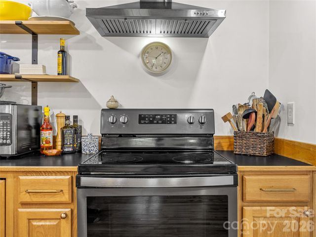 144 E Howard Street, Tryon, NC 28782