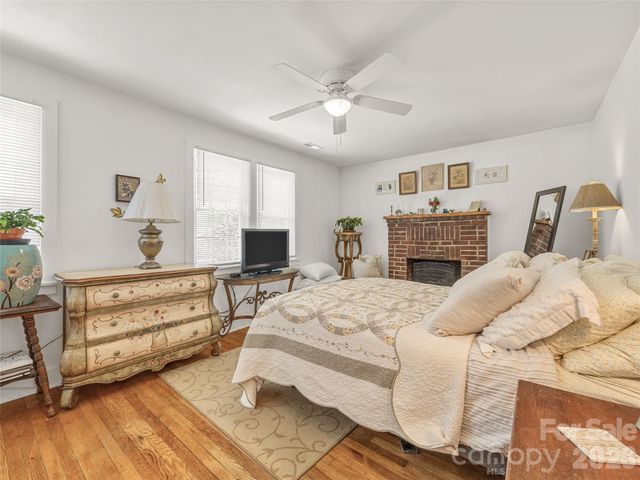 144 E Howard Street, Tryon, NC 28782