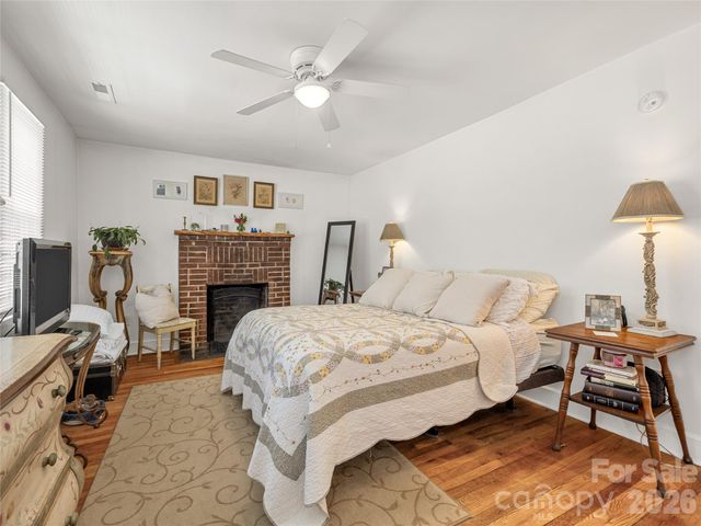 144 E Howard Street, Tryon, NC 28782