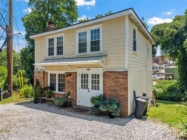 144 E Howard Street, Tryon, NC 28782