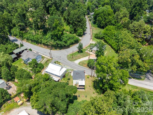 144 E Howard Street, Tryon, NC 28782