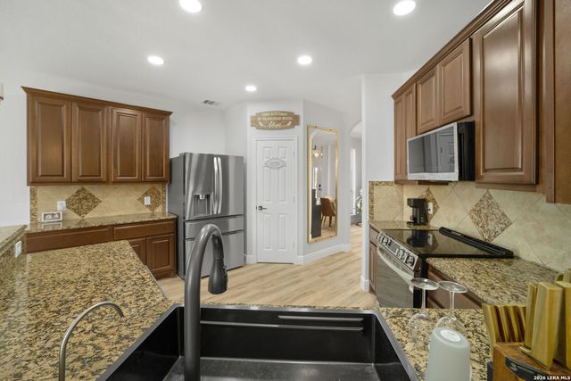 3032 Prairie, Seguin, TX 78155