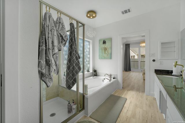 3032 Prairie, Seguin, TX 78155