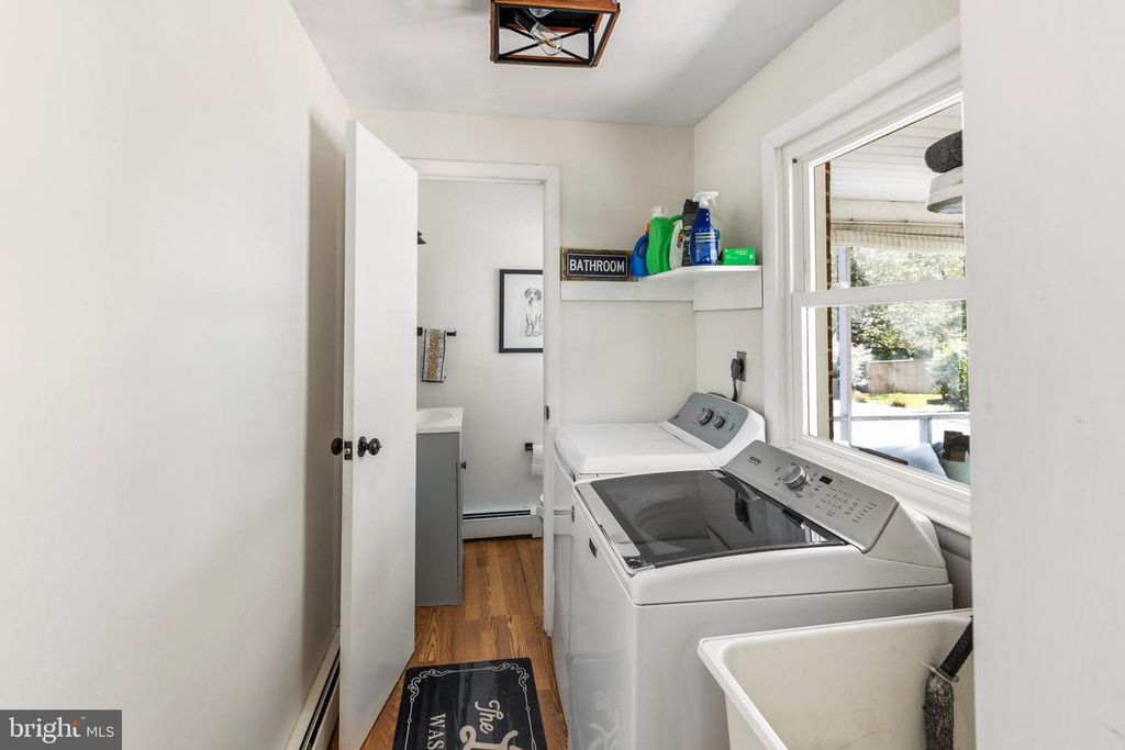 Image 20 of property listing at 3122 EVERGREEN WAY, Ellicott City, MD 21042