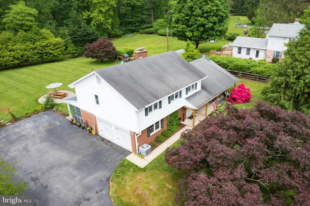 Image 51 of property listing at 3122 EVERGREEN WAY, Ellicott City, MD 21042