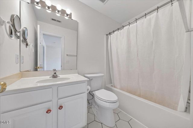8708 Belford Valley Lane, Raleigh, NC 27615