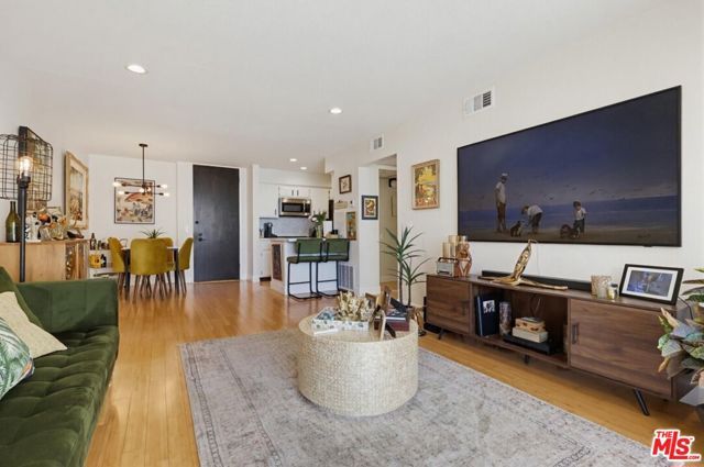 1140 E Ocean Boulevard 220, Long Beach, CA 90802