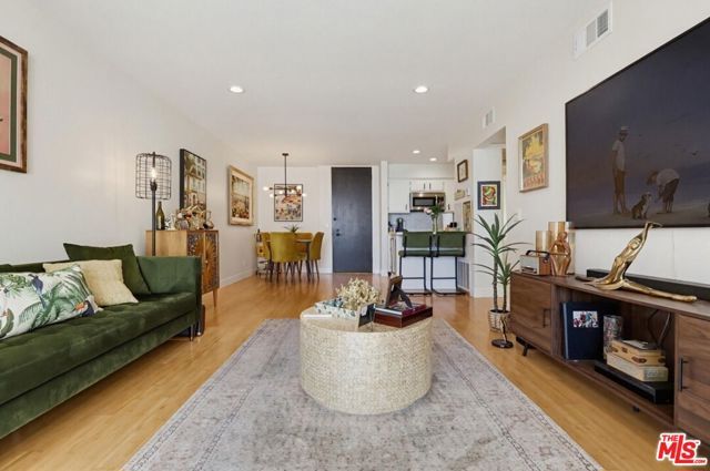 1140 E Ocean Boulevard 220, Long Beach, CA 90802