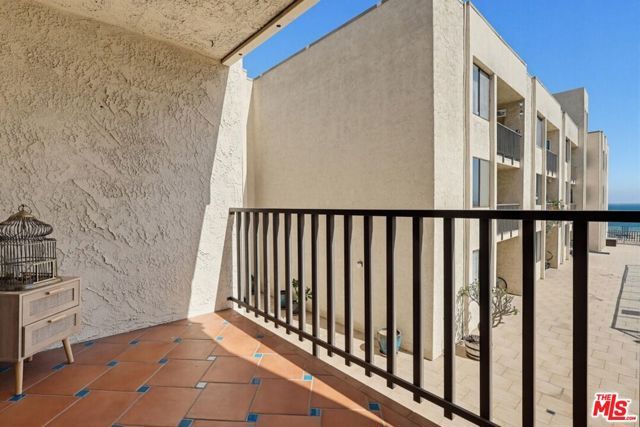 1140 E Ocean Boulevard 220, Long Beach, CA 90802