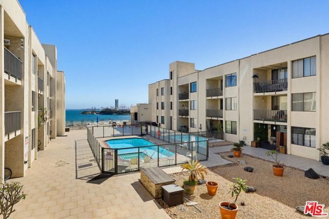 1140 E Ocean Boulevard 220, Long Beach, CA 90802