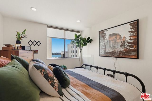 1140 E Ocean Boulevard 220, Long Beach, CA 90802